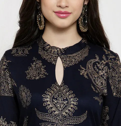 Keyhole Neckline Kurta